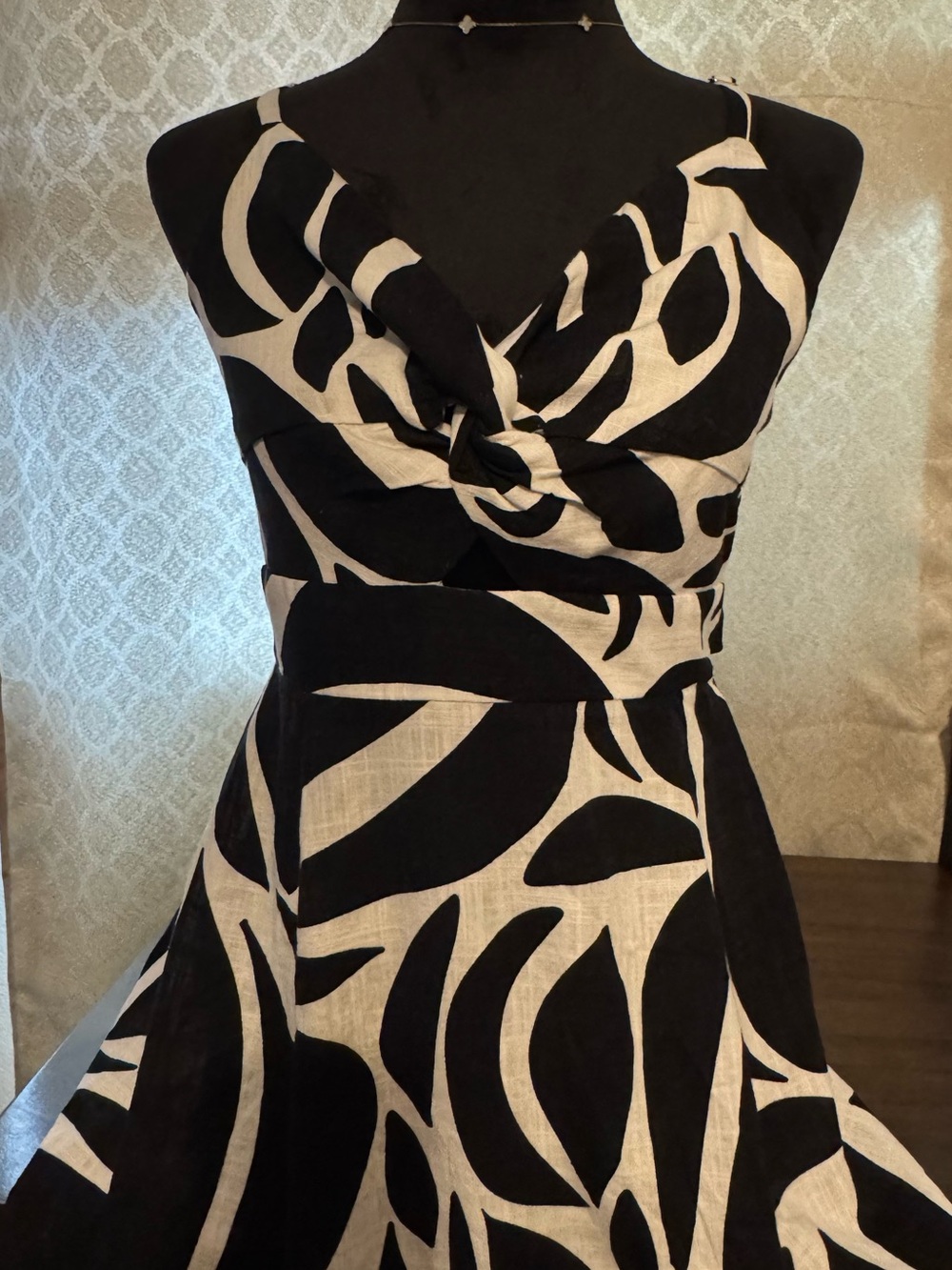 MSK Black and Cream Strapless Knot-Front Dress